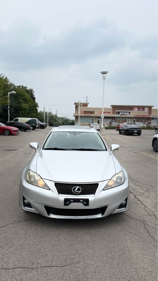 2011 Lexus IS