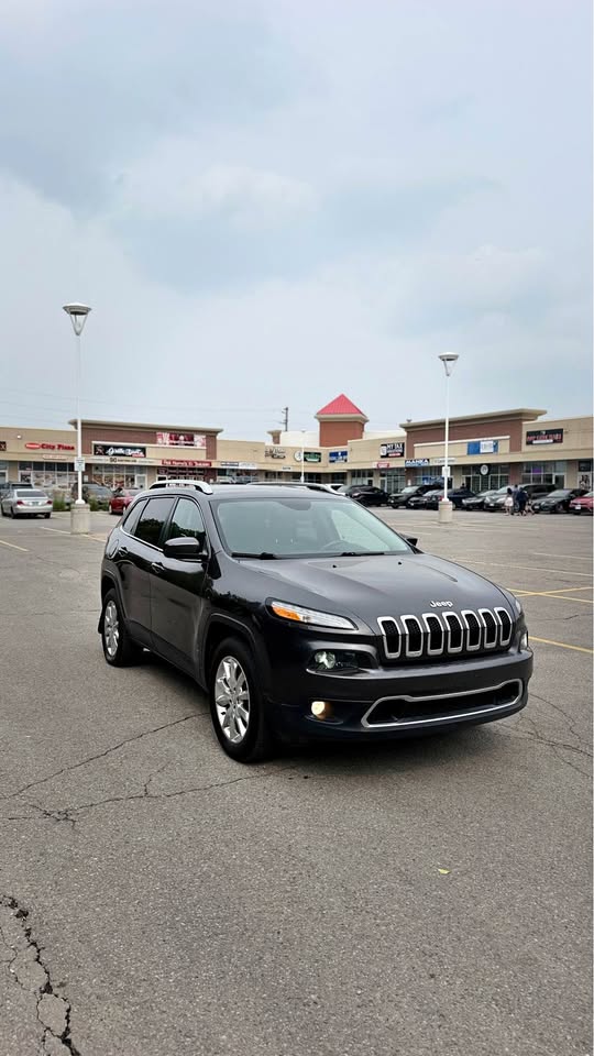 2016 Jeep cherokee