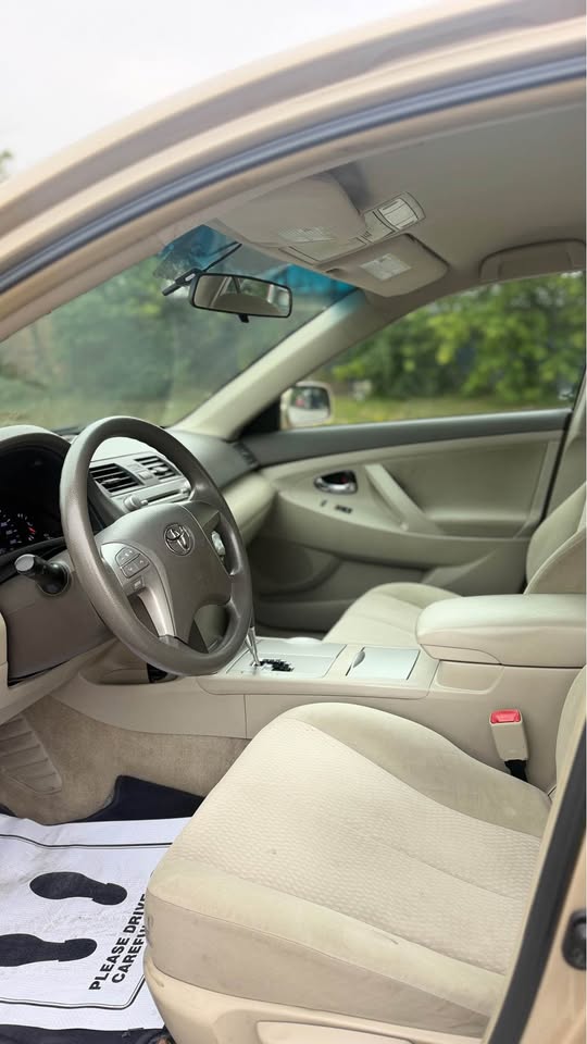 2010 Toyota camry