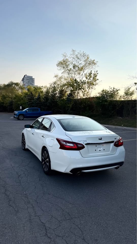 2018 Nissan altima