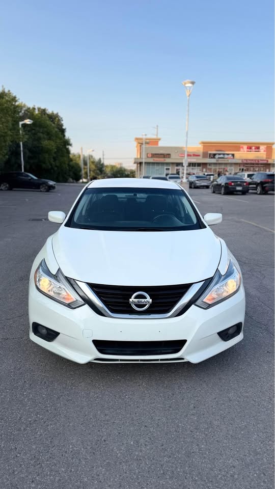 2018 Nissan altima