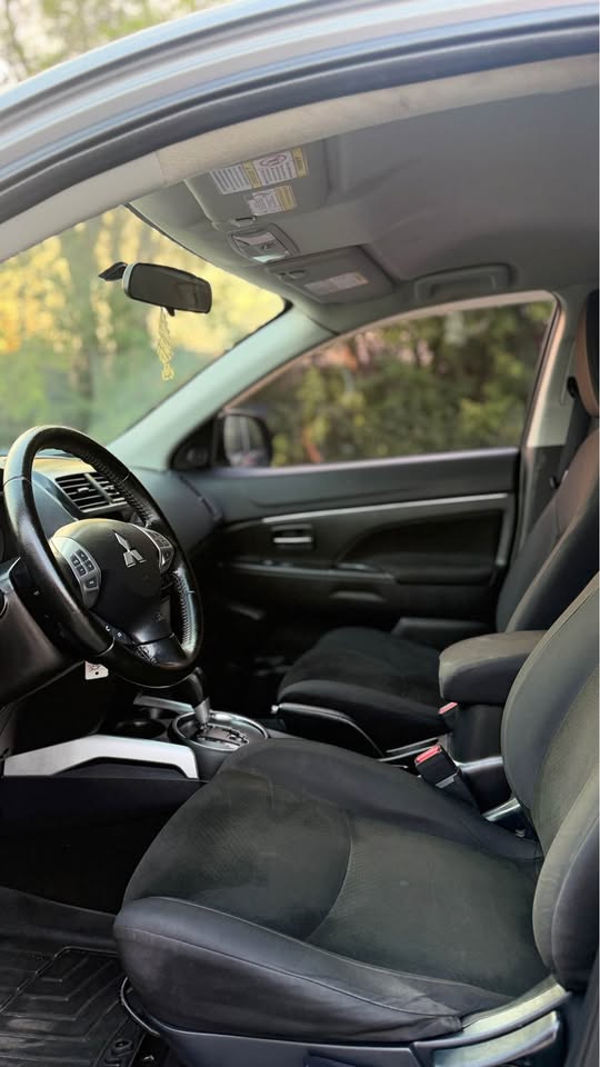 2013 Mitsubishi RVR