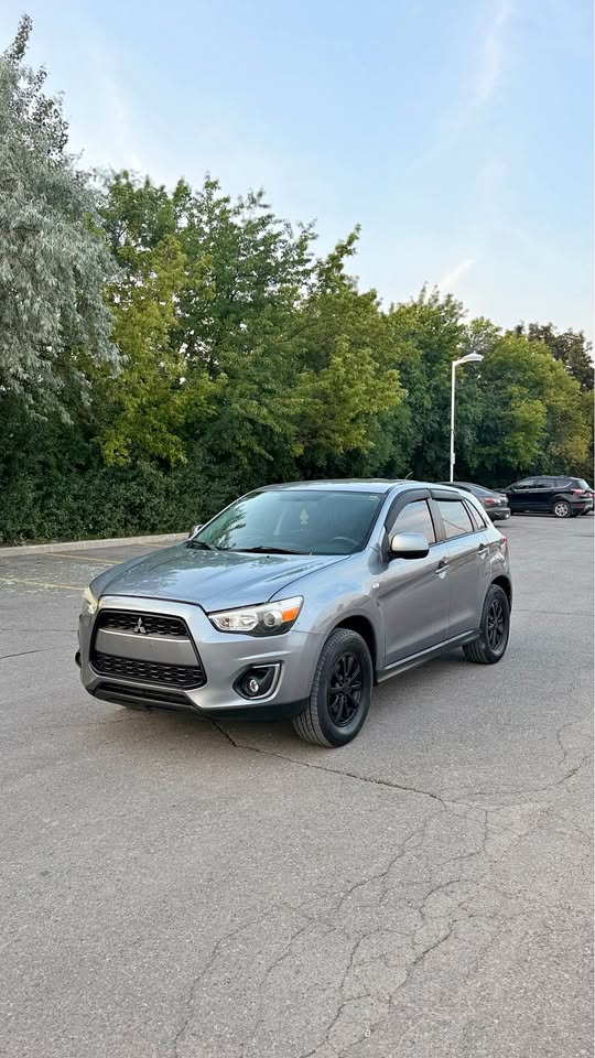 2013 Mitsubishi RVR