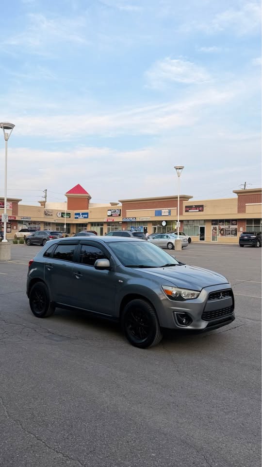 2013 Mitsubishi RVR