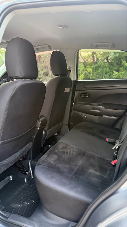 2013 Mitsubishi RVR