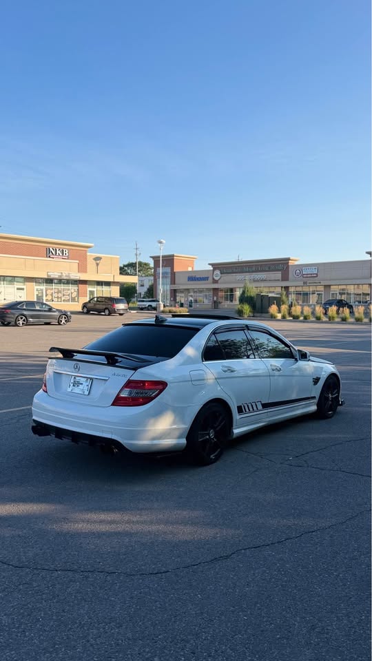 2011 Mercedes-Benz c-class