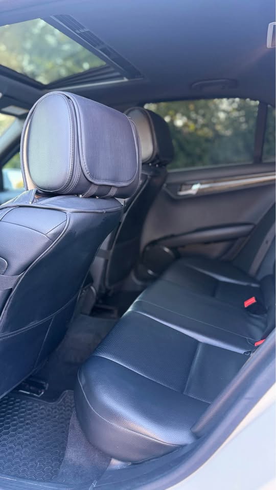 2011 Mercedes-Benz c-class