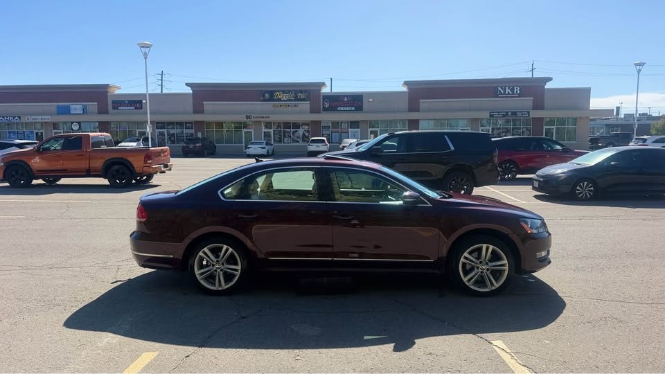 2013 VOLKSWAGEN PASSAT