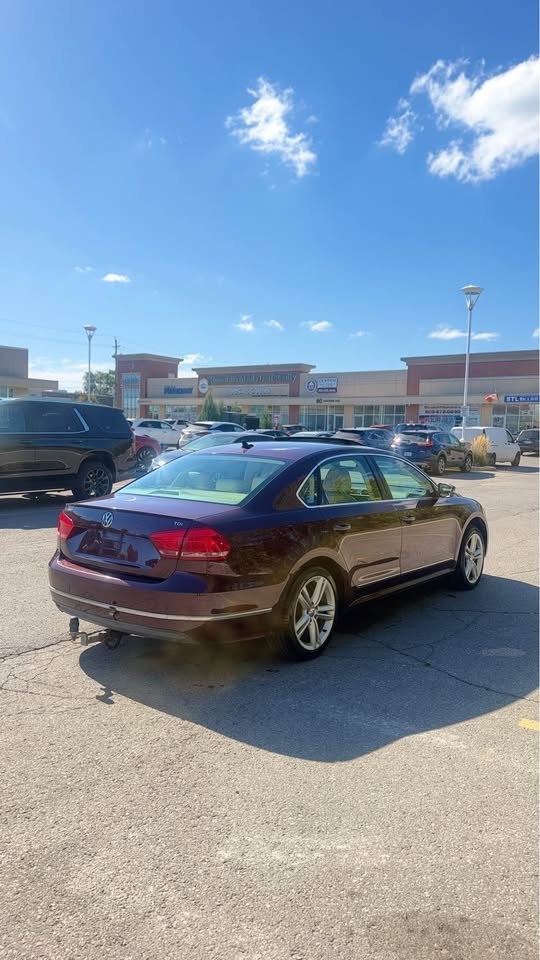 2013 VOLKSWAGEN PASSAT