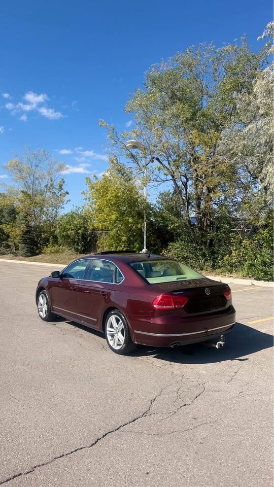 2013 VOLKSWAGEN PASSAT