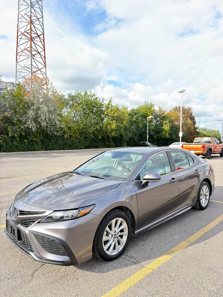 2024 TOYOTA CAMRY