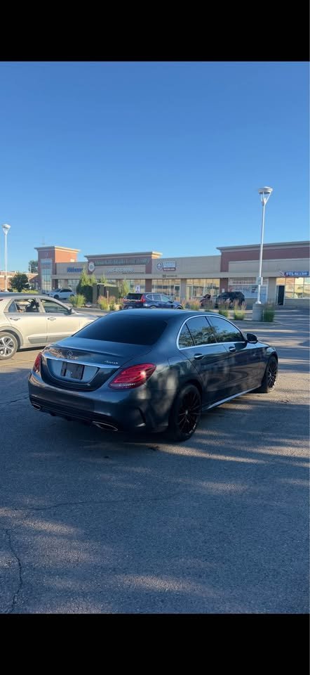 Mercedes Benz 2015 C300