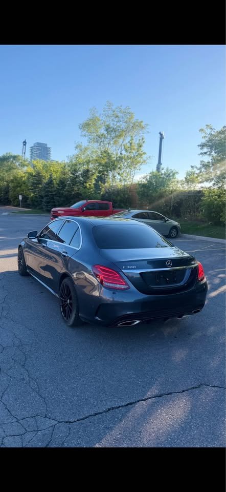Mercedes Benz 2015 C300
