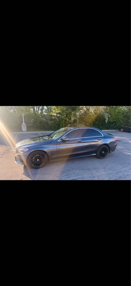 Mercedes Benz 2015 C300