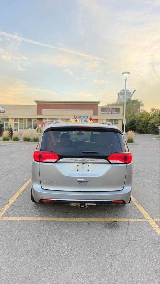 CHYRSLER PACIFICA 2017
