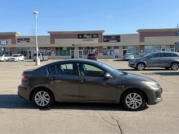 2012 MAZDA mazda3