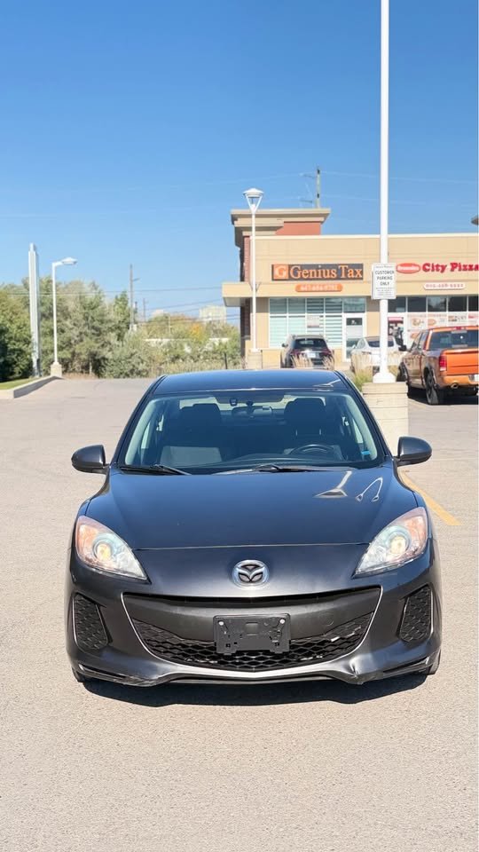 2012 MAZDA mazda3