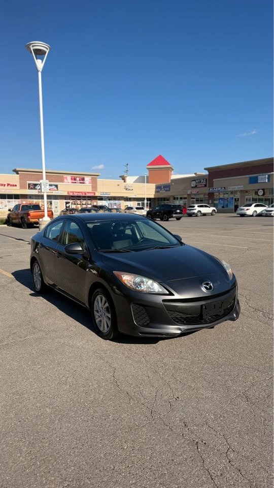 2012 MAZDA mazda3