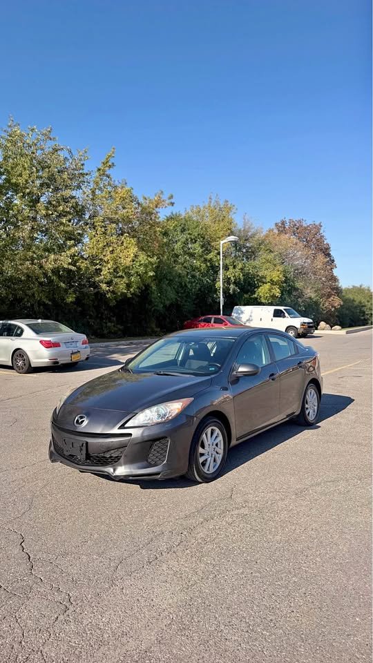 2012 MAZDA mazda3